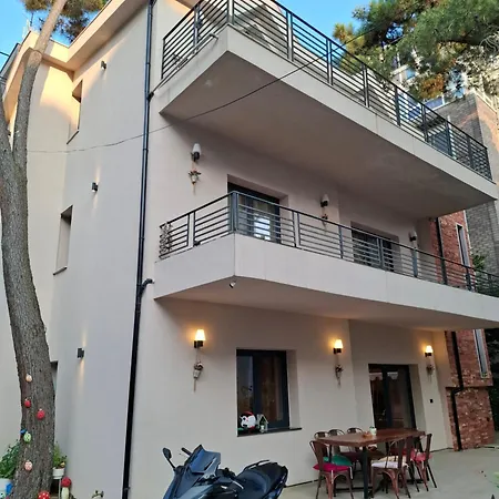 Domin Apartment, Golem, Durres
