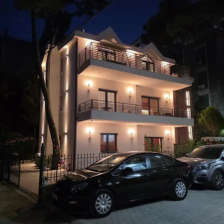 Domin Apartment, Golem, Durres Appartamento *