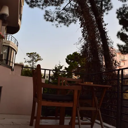 Domin Apartment, Golem, Durres شقة *