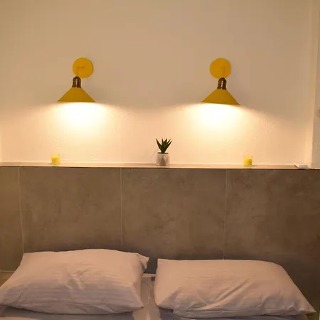 Domin Apartment, Golem, Durres شقة