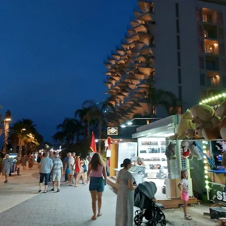 Domin Apartment, Golem, Durres Апартаменты Голем