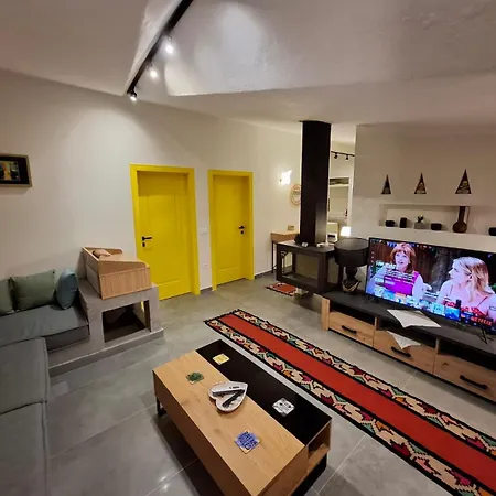 Domin Apartment, Golem, Durres גולם
