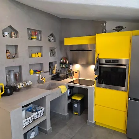 Domin Apartment, Golem, Durres * غوليم