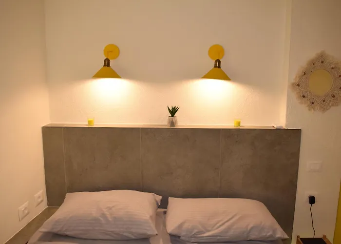 Domin Apartment, Golem, Durres شقة