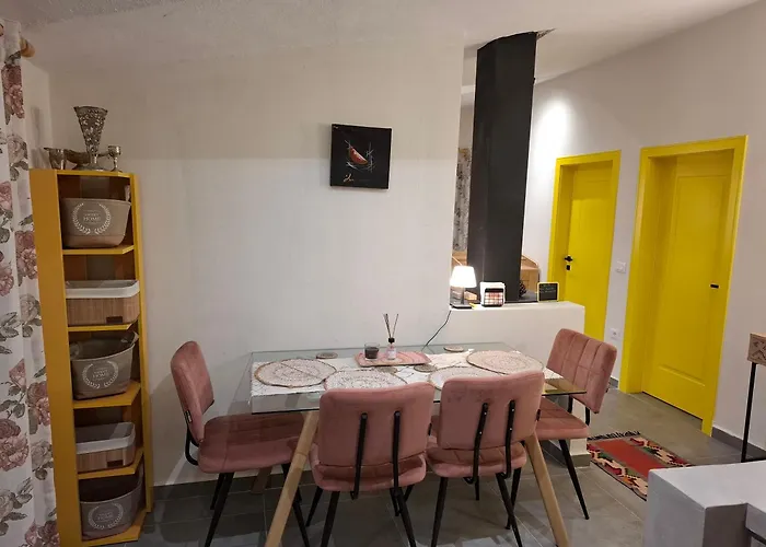 Domin Apartment, Golem, Durres