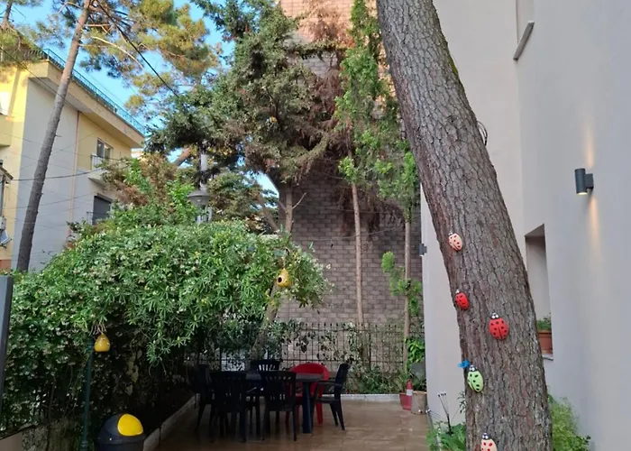 Domin Apartment, Golem, Durres شقة *